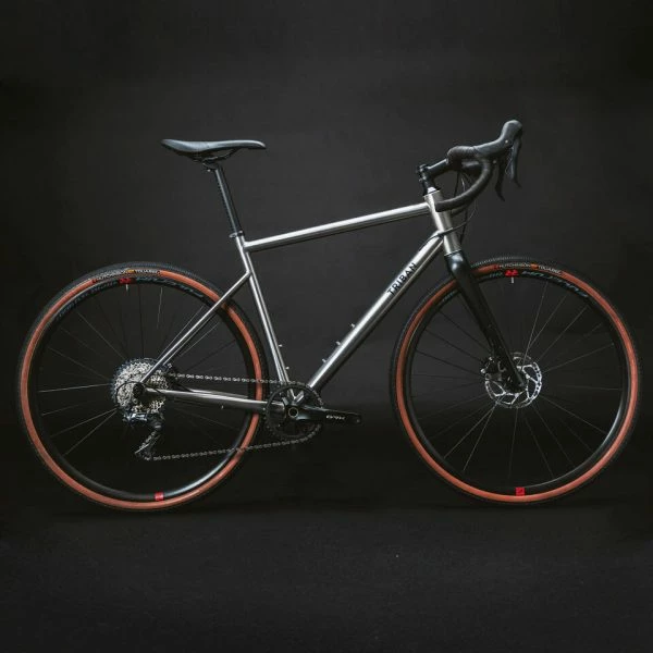 VELO TRIBAN GRAVEL GRVL 900 FEMME CADRE TITANE SHIMANO GRX â Image 2